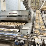 Free_standing_bread_line_11